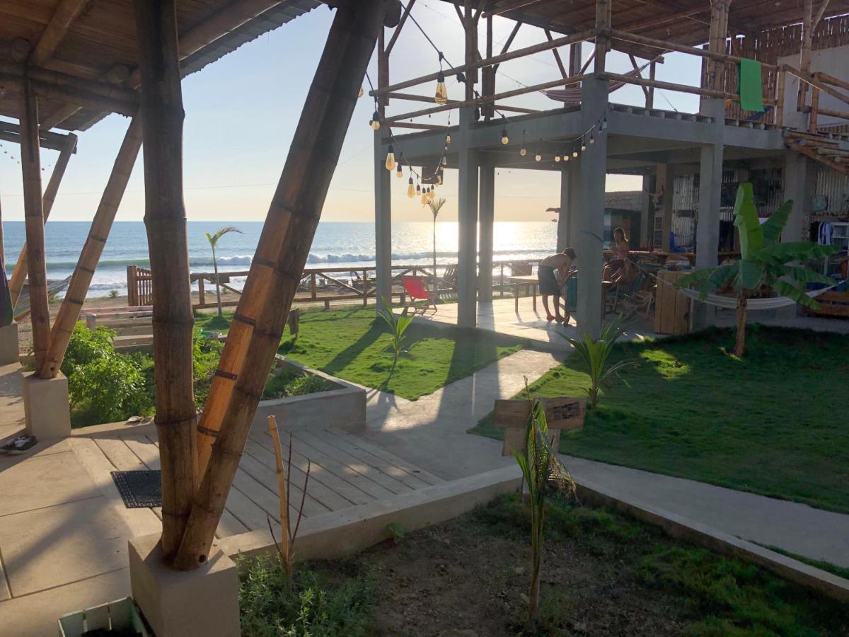 Free Spirit Ecuador, Puerto Engabao Otel Dış mekan fotoğraf