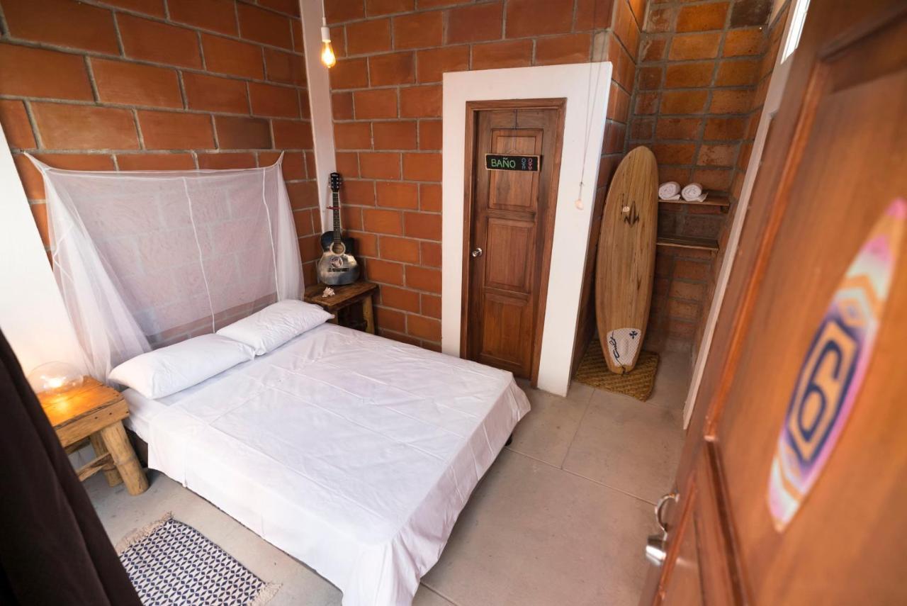 Free Spirit Ecuador, Puerto Engabao Otel Dış mekan fotoğraf
