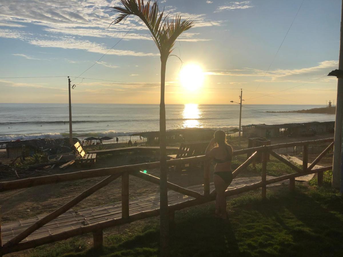 Free Spirit Ecuador, Puerto Engabao Otel Dış mekan fotoğraf