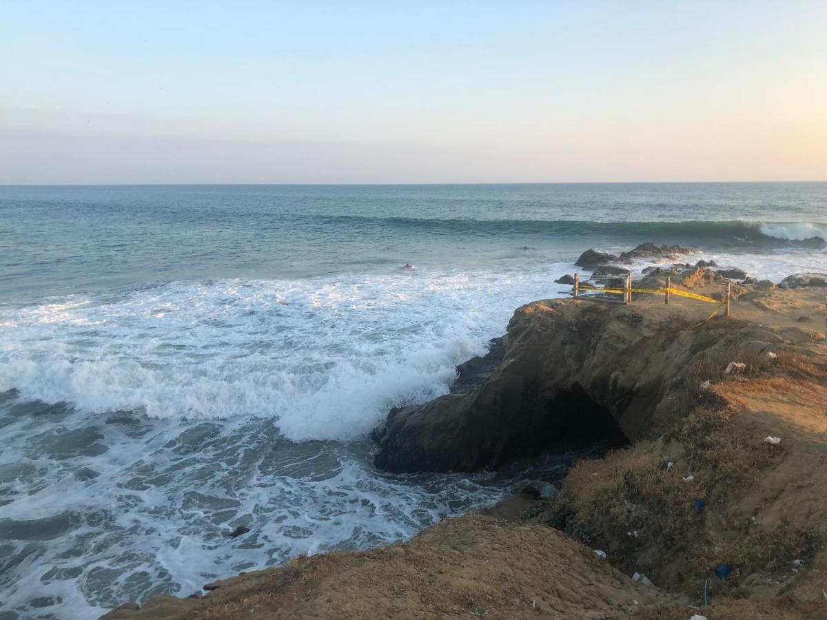 Free Spirit Ecuador, Puerto Engabao Otel Dış mekan fotoğraf
