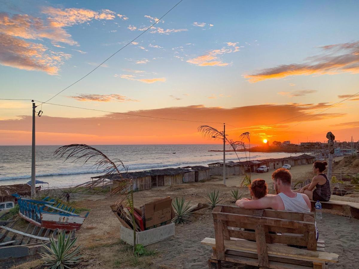 Free Spirit Ecuador, Puerto Engabao Otel Dış mekan fotoğraf