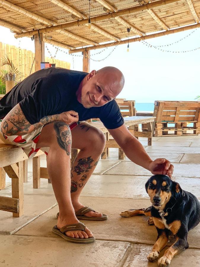 Free Spirit Ecuador, Puerto Engabao Otel Dış mekan fotoğraf